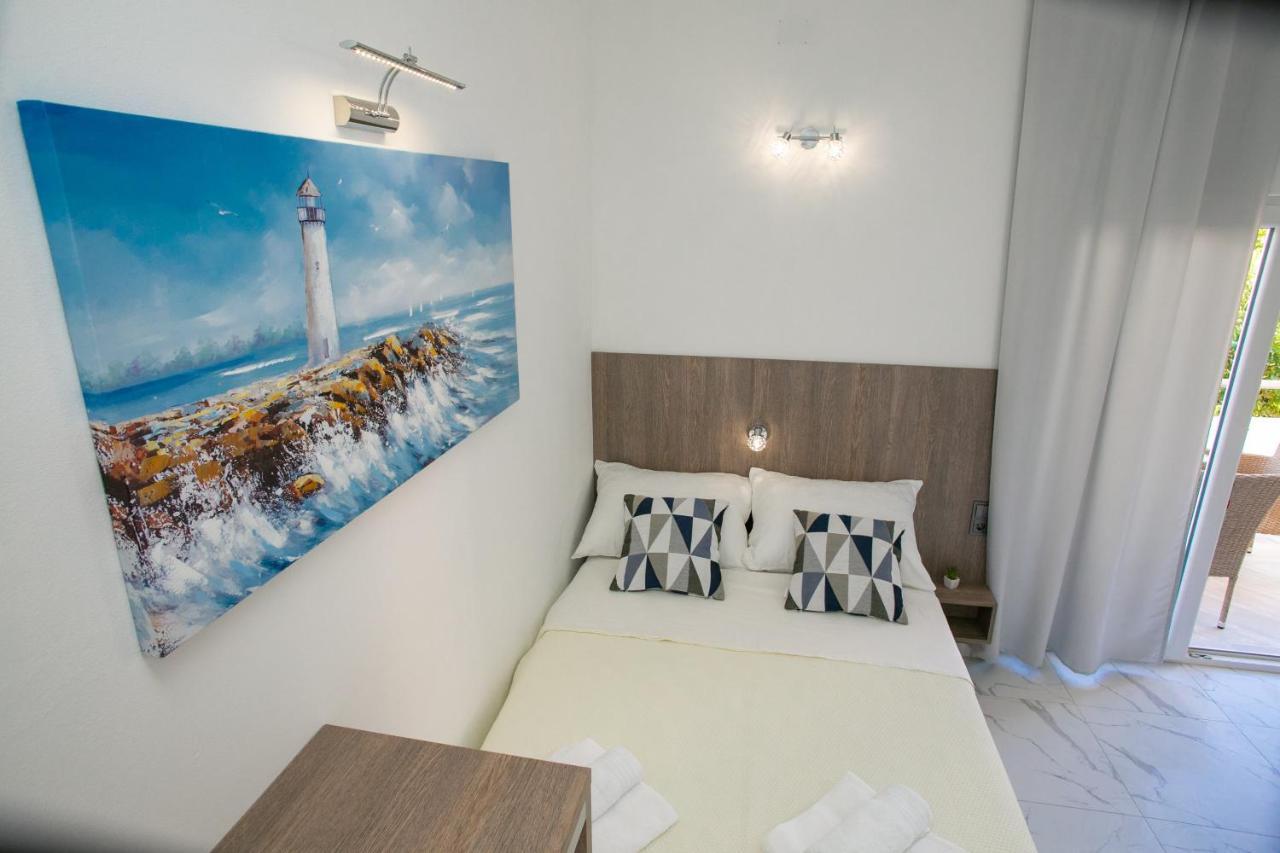 Apartments Sun Dance With Heated Pool Novalja Ngoại thất bức ảnh
