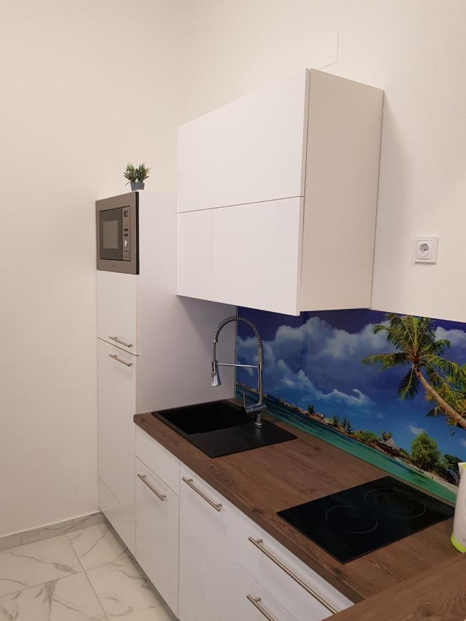 Apartments Sun Dance With Heated Pool Novalja Ngoại thất bức ảnh