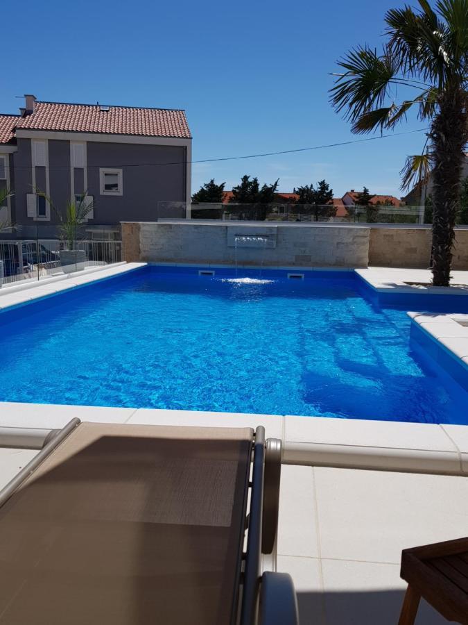 Apartments Sun Dance With Heated Pool Novalja Ngoại thất bức ảnh