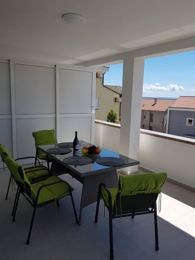 Apartments Sun Dance With Heated Pool Novalja Ngoại thất bức ảnh
