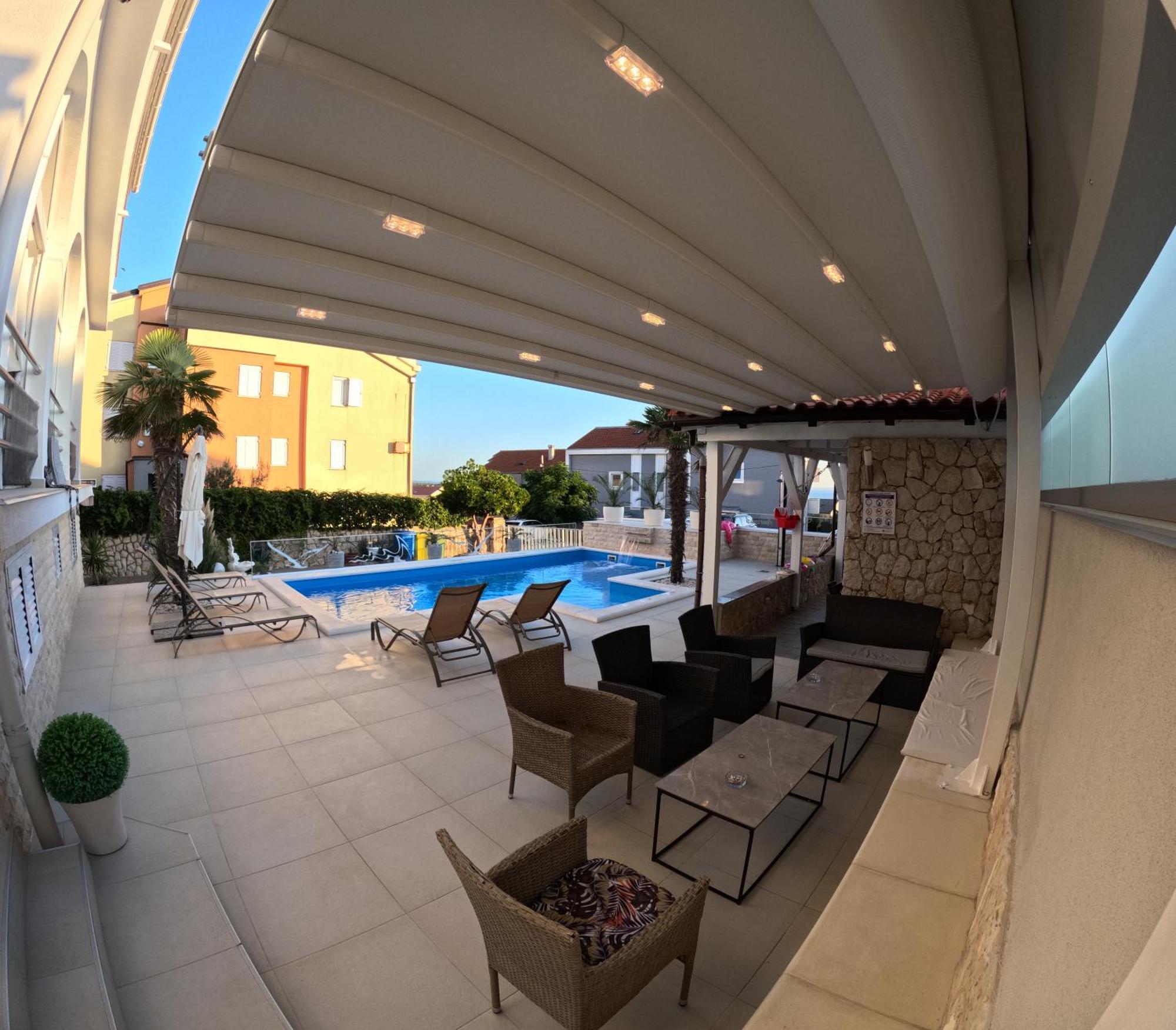 Apartments Sun Dance With Heated Pool Novalja Ngoại thất bức ảnh